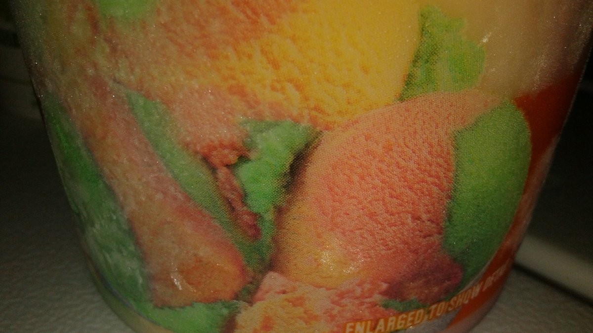 eau_de_v's tweet photo. #joosangwook Happy 40! R U a dad to a little baby now? 
We had so much rain lately. Just got to see the sun. 
It made rainbow ice-cream in time to celebrate your birthday. https://t.co/7VB7D8gn7i