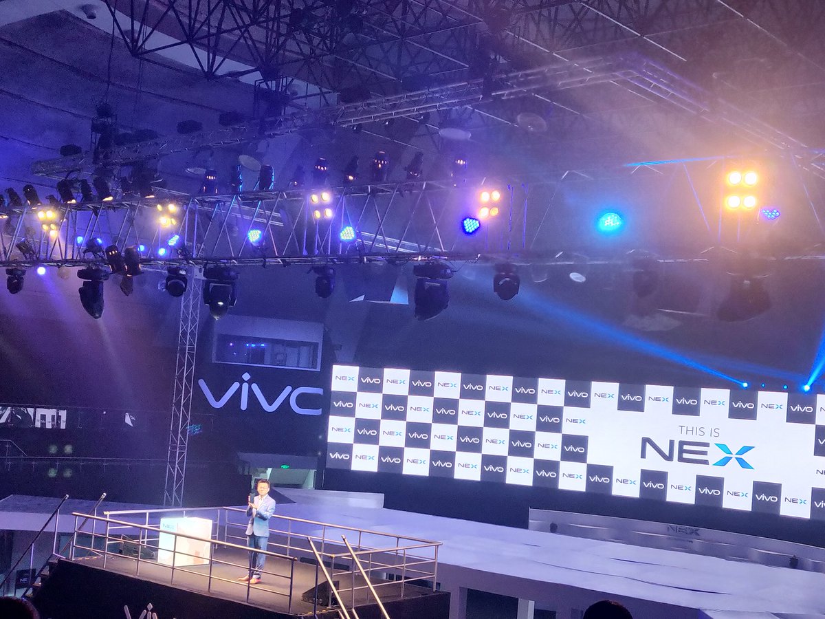 Krishnaa_tweets's tweet photo. #JeromeChen, CMO, @Vivo_India launches #VivoNEX smartphone for Rs 44,990 in India https://t.co/u4N1l9WAc1