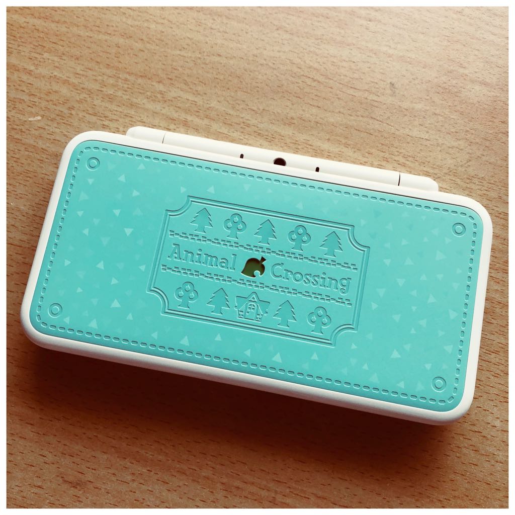 soraxberry's tweet image. 発売された時とか、ピカチュウバージョンとかを我慢して良かった(๑&amp;gt;◡&amp;lt;๑) #2dsll