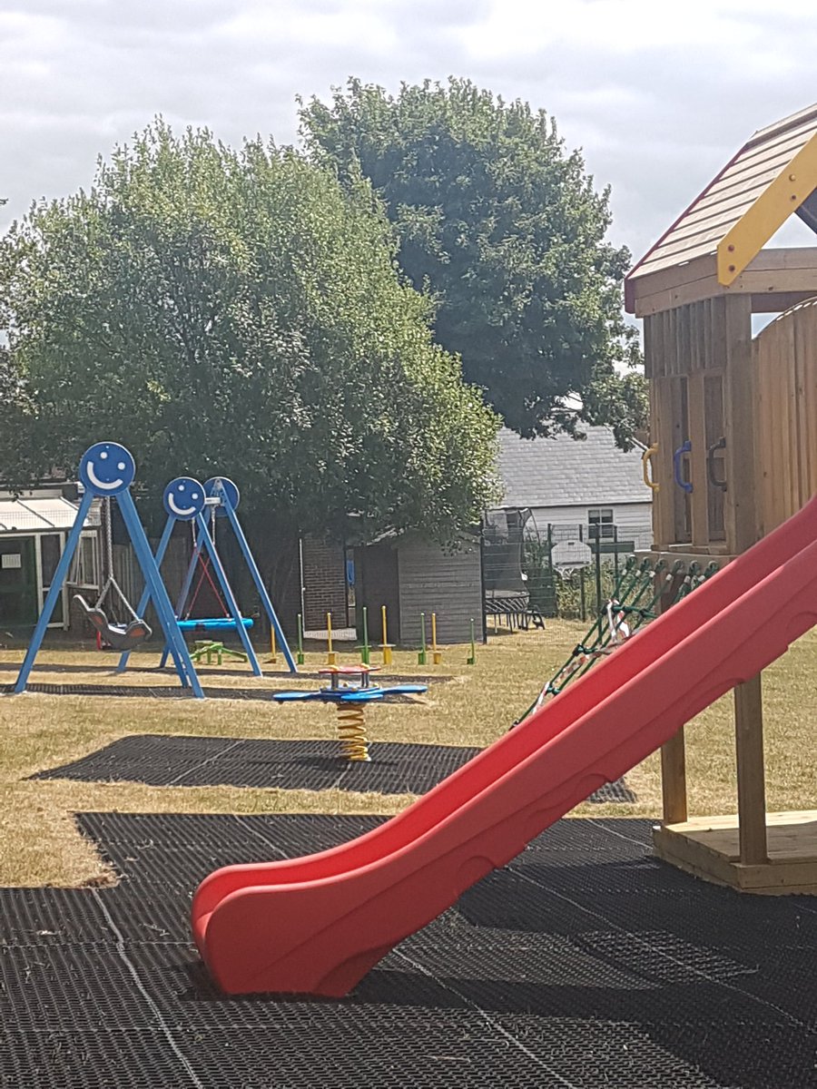 DetlingParish's tweet photo. The Playground @ Detling Parish is looking great and nearly ready to Play. Looking forward to the Opening Event this Saturday.. dont miss it https://t.co/hWCyXuRwM2