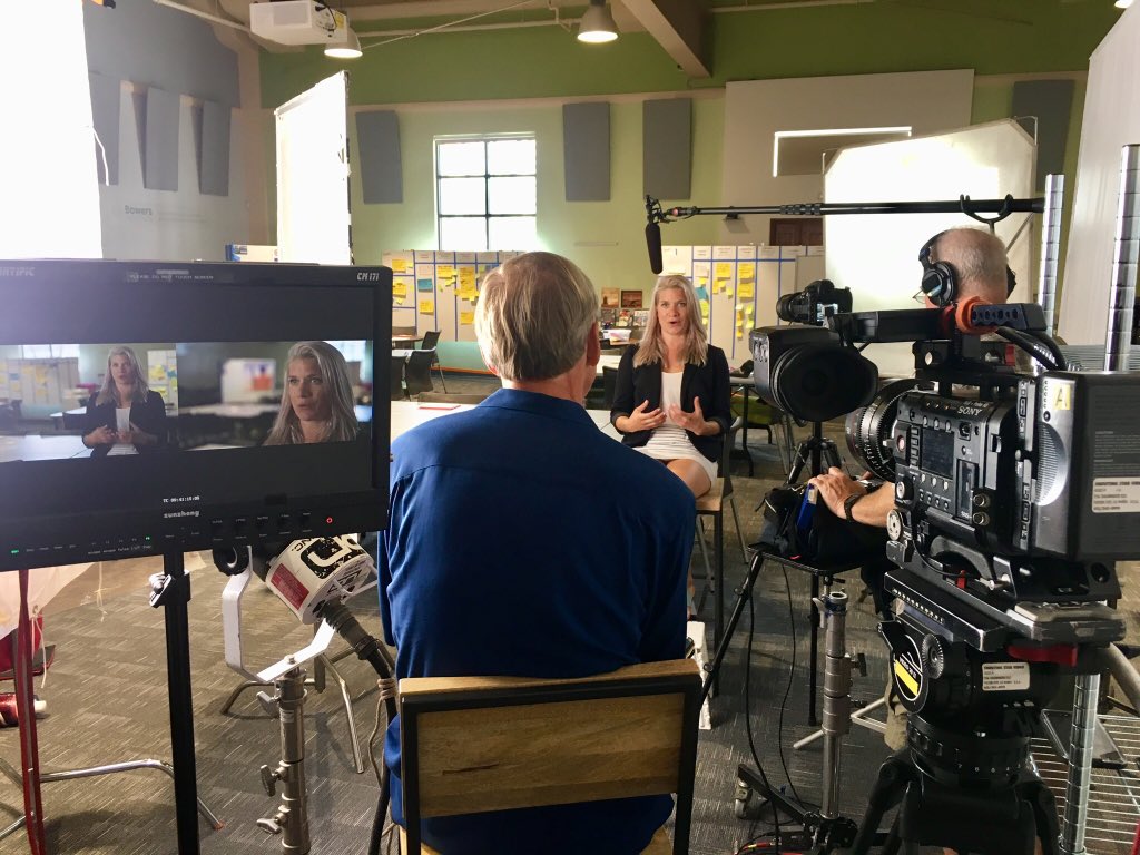 SSVHD's tweet photo. So far in July; Cine shoots w/Sony F55 4K camera, Canon CN-E primes, Nikon D850 4K DSLR, eMotimo robotic slider, Ronin M, Canon C300 PLโs, Arri, Chrosziel, Cine acc, Kino Flo, F&V LED lights, Flanders Scientific, TV Logic monitors. #CineAlta #CinemaEOS #F55 #C300 #eMotimo https://t.co/HPPYZzYdbS