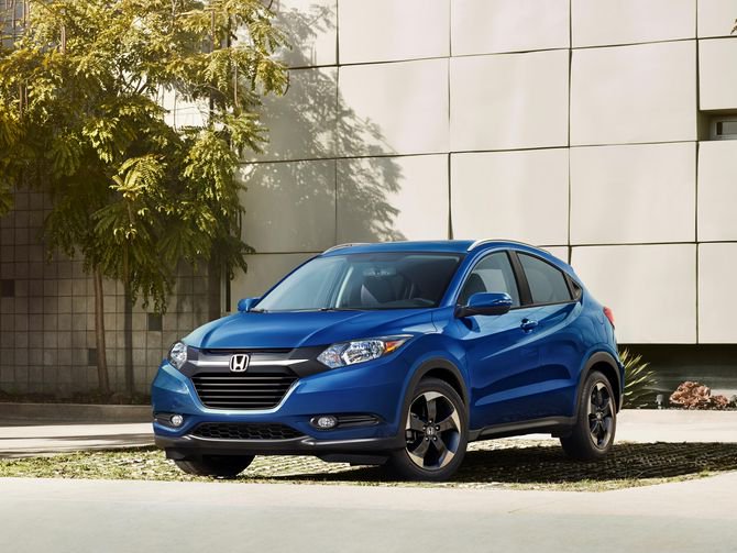 Car_Prices's tweet photo. The Honda HR-V continues to rule the charts in subcompact SUVs...

What's your take...agree or disagree?  #HondaHRV #SubcompactSUV

 https://t.co/TTKFTsUNnu https://t.co/qfVCJxNuCI