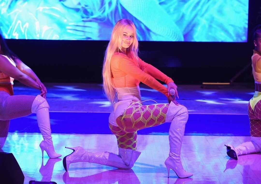 Elizabethordan's tweet photo. Queen @IGGYAZALEA  slayeddddddd! https://t.co/kygTJ0MFrp