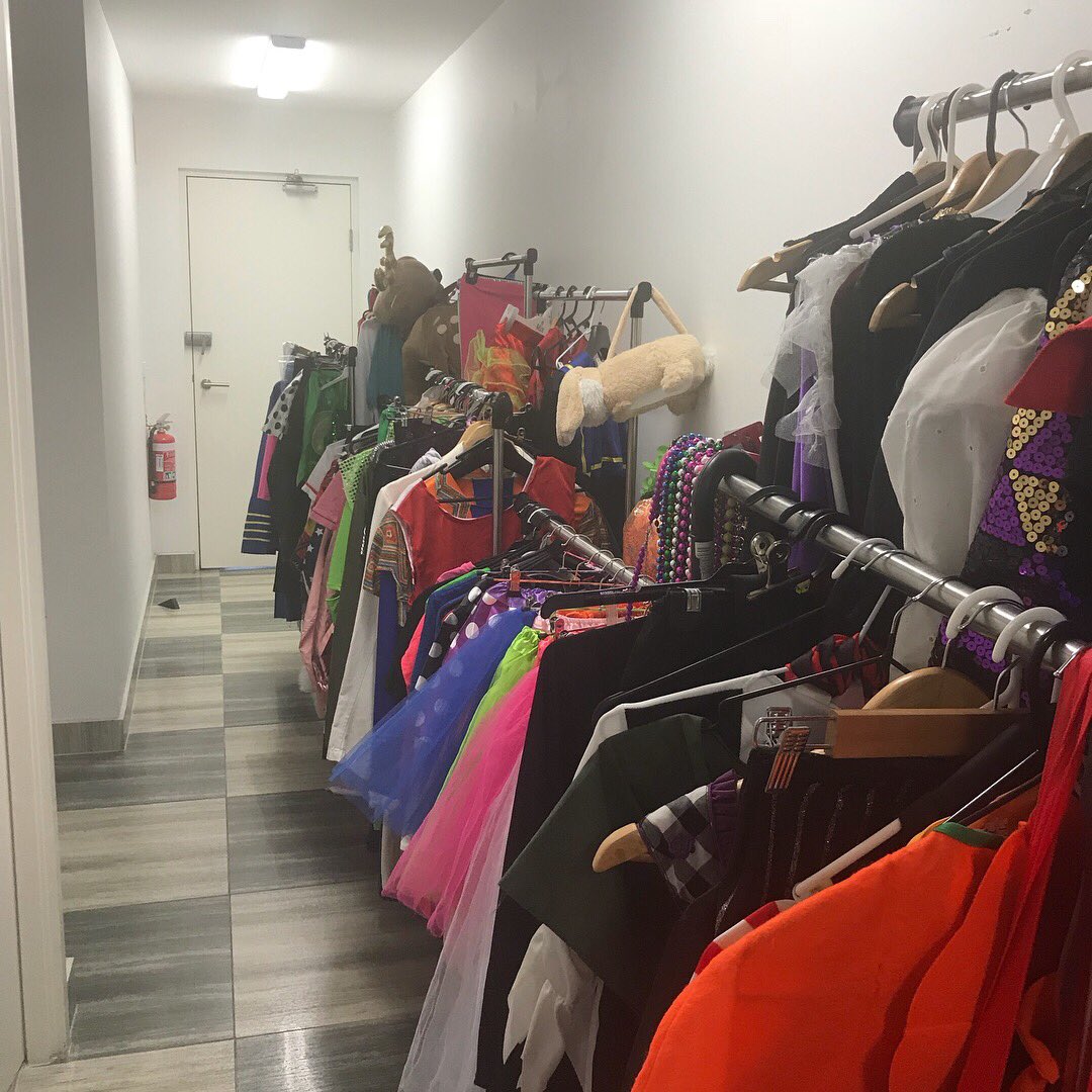 DebbieDooTV's tweet photo. Just moved into the new Debbie Doo studios! Still settling, but costumes much!!! #love #studio #YouTube #video #debbiedoo #music https://t.co/gDynl2PICf