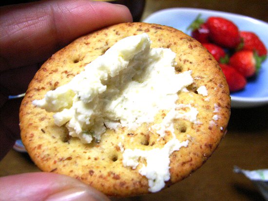 murakawakentetu's tweet image. ブルーチーズによく合う！
 #森永小麦胚芽
#1my