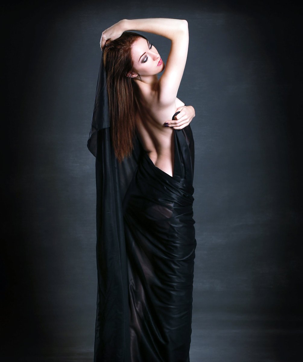 MaritBorresen's tweet photo. #metal #meatalhead #femailmetal #cover #music #musically #instagram #singer  #workhard #mypassion #mytalent #shoutout #repost #support #befree #liveyourlife #patreon #minniva #youtube #spotify #itunes #metalmusic #free #content     #model #photoshoot #health #norwegian #north https://t.co/4qwJIDodaj