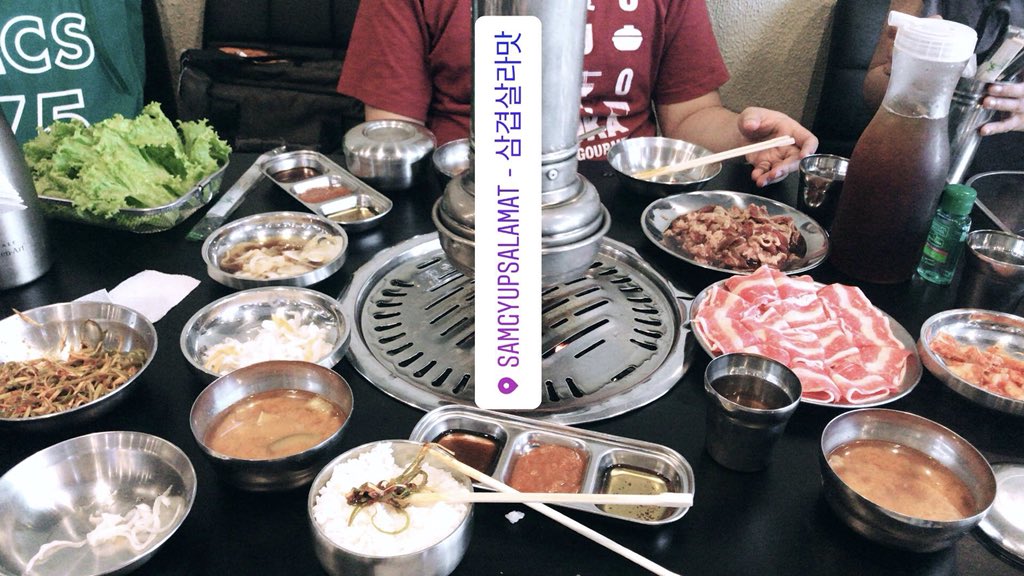 JedJulasiri's tweet photo. Post duty lunch! #BlockL #PGH https://t.co/QqQY5h9t8Z