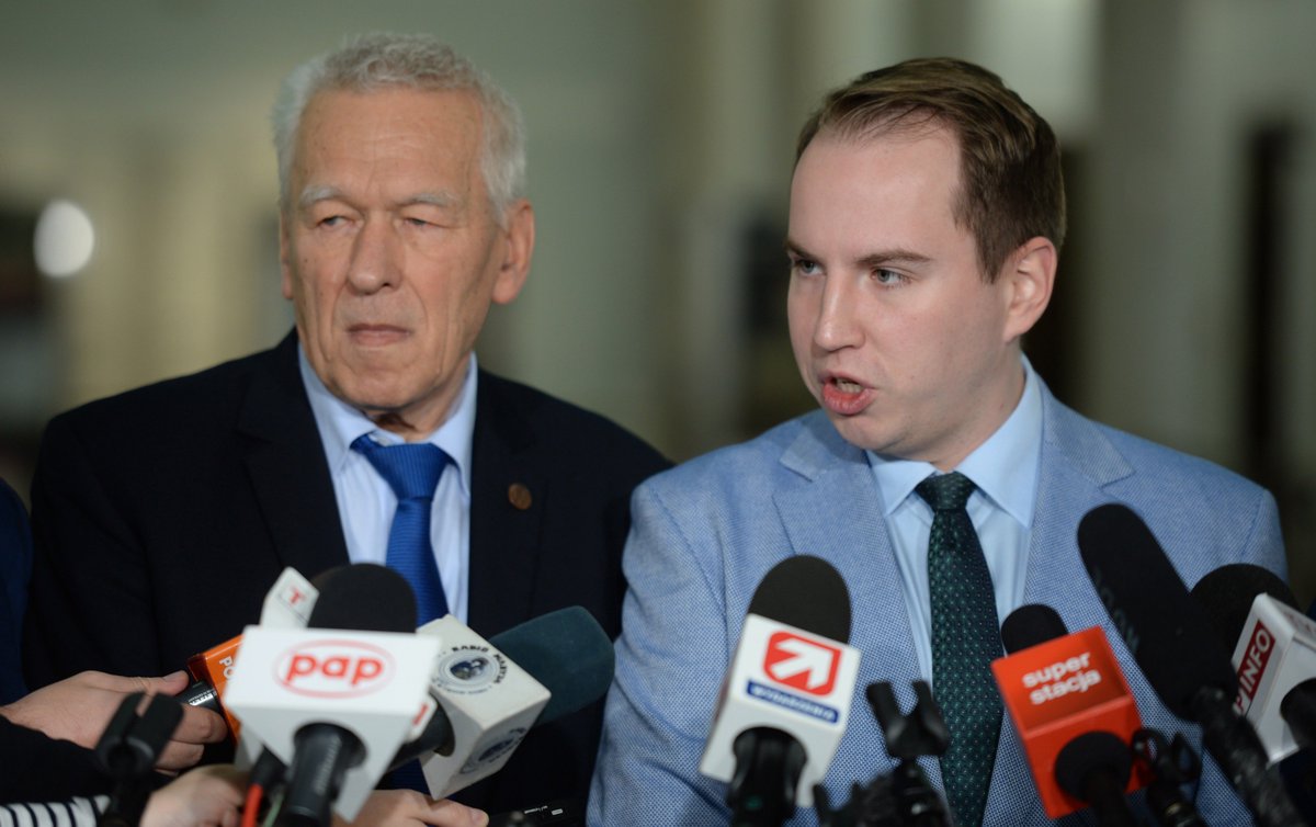 MrNowosielski's tweet photo. Zestawienie agentów wpływu Kremla w Polsce według raportu wywiadu https://t.co/EqzwrmpJMU