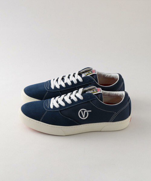 BY_ODAIBA's tweet photo. 【MENS】BYお台場店では、MORE SALE開催中です！

＜VANS＞ PARADOX
シュータンやサイドのマークのワンポイントが印象的です。配色のステッチがアクセントとして効果を発揮します。
¥9,000（+TAX） https://t.co/MCIEd9eRZG
