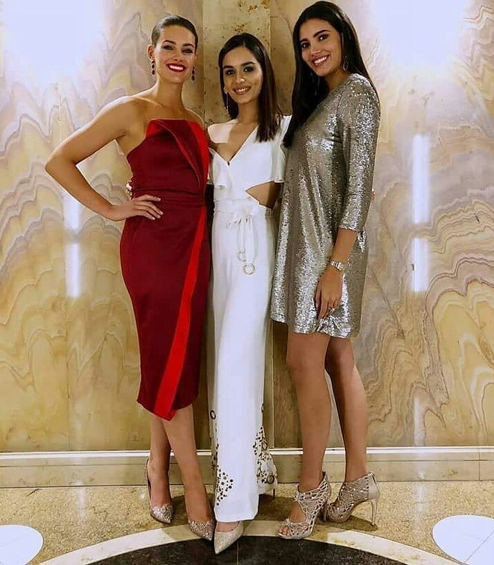 Makememodel's tweet image. When e Miss World Winners met in south africa @missworld 2014 Dr.  @rolenestrauss, our very own Miss World 2017 @manushi_chhillar and 
.
.
#styleoffashion #fashionstyle #modelsforlife #indianwear #indianfashion #indianmodel #makememodel #makememodelindia #mmmmakememodel