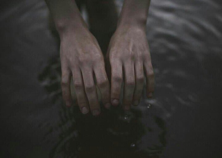 waiibearbie's tweet photo. Let it hurt
then let it go.

ปล่อยมันเจ็บ
แล้วค่อยปล่อยมันไป. https://t.co/j4qY3aCSd7