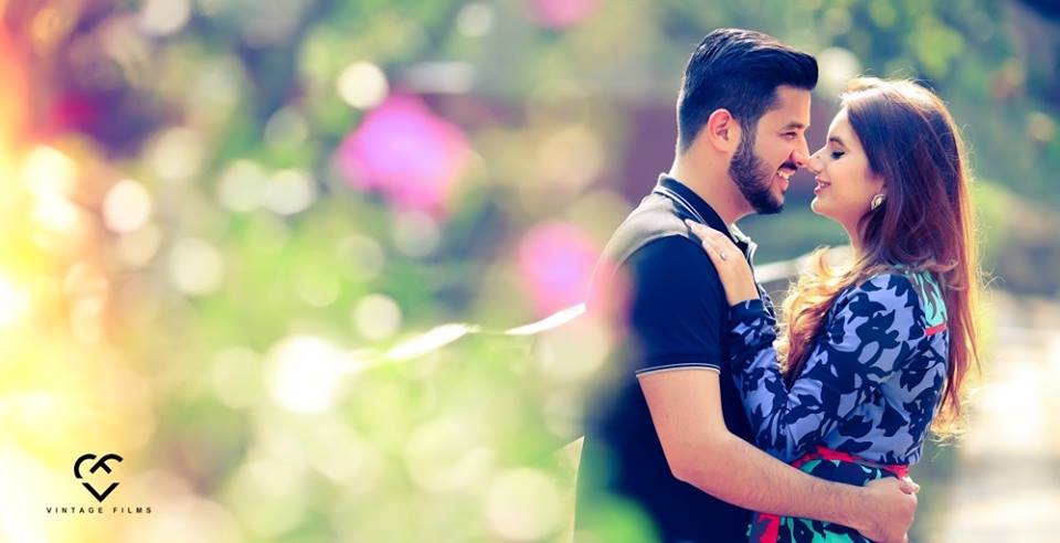 bandbaajaa's tweet photo. | Wedding Photography by Vintage Films, Delhi/NCR |
Visit -https://t.co/Ncc9mJKRJm…
#bandbaajaa #weddings #shaadi #indianshaadi #indianwedding #weddingphotographers #weddingphotography #bestweddingphotographers #candidframes #bbweddings #bbtrends #weddinginspirations #Delh #NCR https://t.co/qhhLW7G3JU