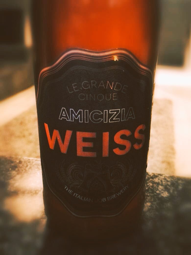 | ITALIAN JOB BREWERY | I know our name says Cape WINE Guru, but we DO appreciate good beers too. Italian Job Brewery is a local brewery with their roots in Cape Town. Their range is called LE GRANDE CINQUEA.   

#capewineguru #yourpartnerinwine #andbeer #proudlysouthafrican