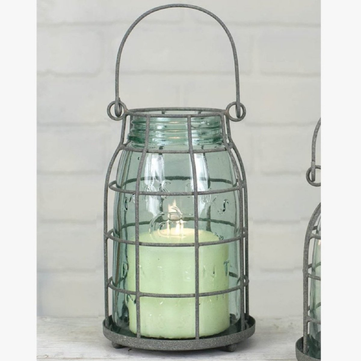 shopspottedpig's tweet image. Rustic Quart Mason Jar Candle Cage snapdragonhome.com/collections/la… $23

#candlestand #masonjars #masonjarcandles #lightingdesign #decor #decorate #ambiance #homedesign  #farmhouseliving #farmdecor  #candles #chic #FarmLife #countryperfection