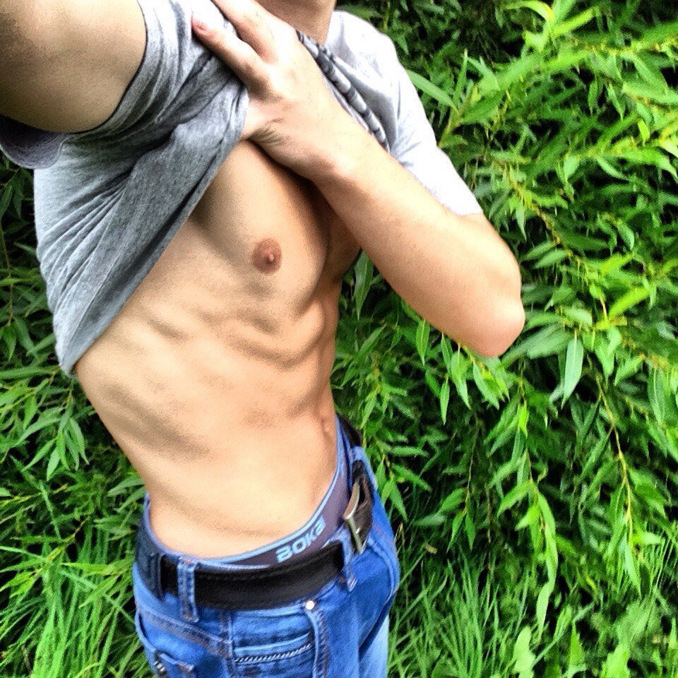 MaximOrlo's tweet photo. #crazybody #fit #goals #sixpack #gymhero #nature #russianboy #sexy https://t.co/idwlHUZX8B