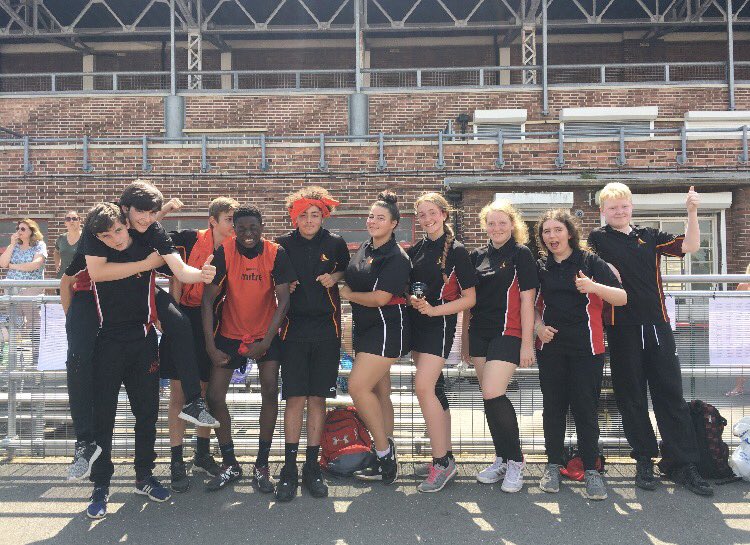 TrafalgarSch's tweet image. Year 9 Tug of War Warriors! #teamtrafalgar #teamsovereign