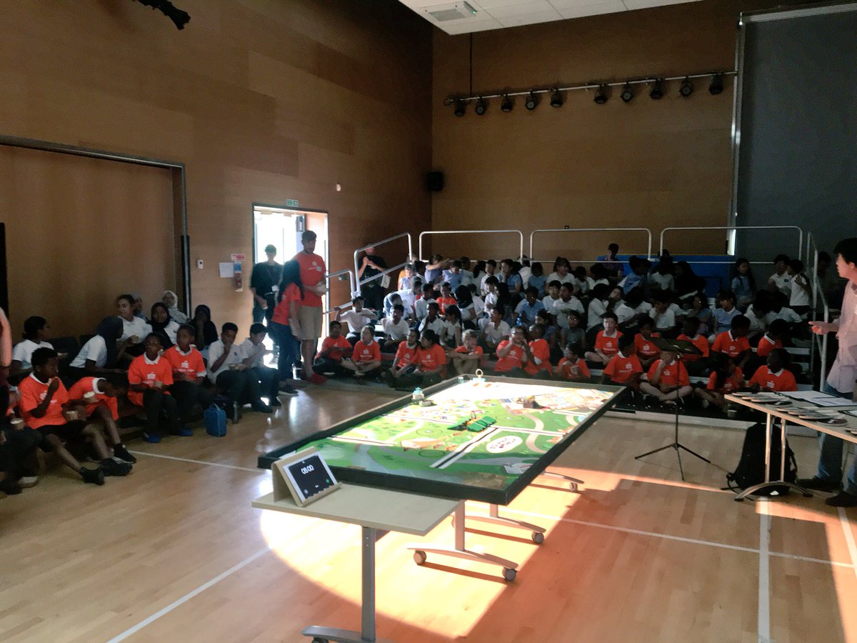 tarungidoomal's tweet photo. Super excited! @NetleyPrimary showcasing what they’ve learnt this year as part of the @nextjump robotics club 🤖 https://t.co/YIu7DfBa7K
