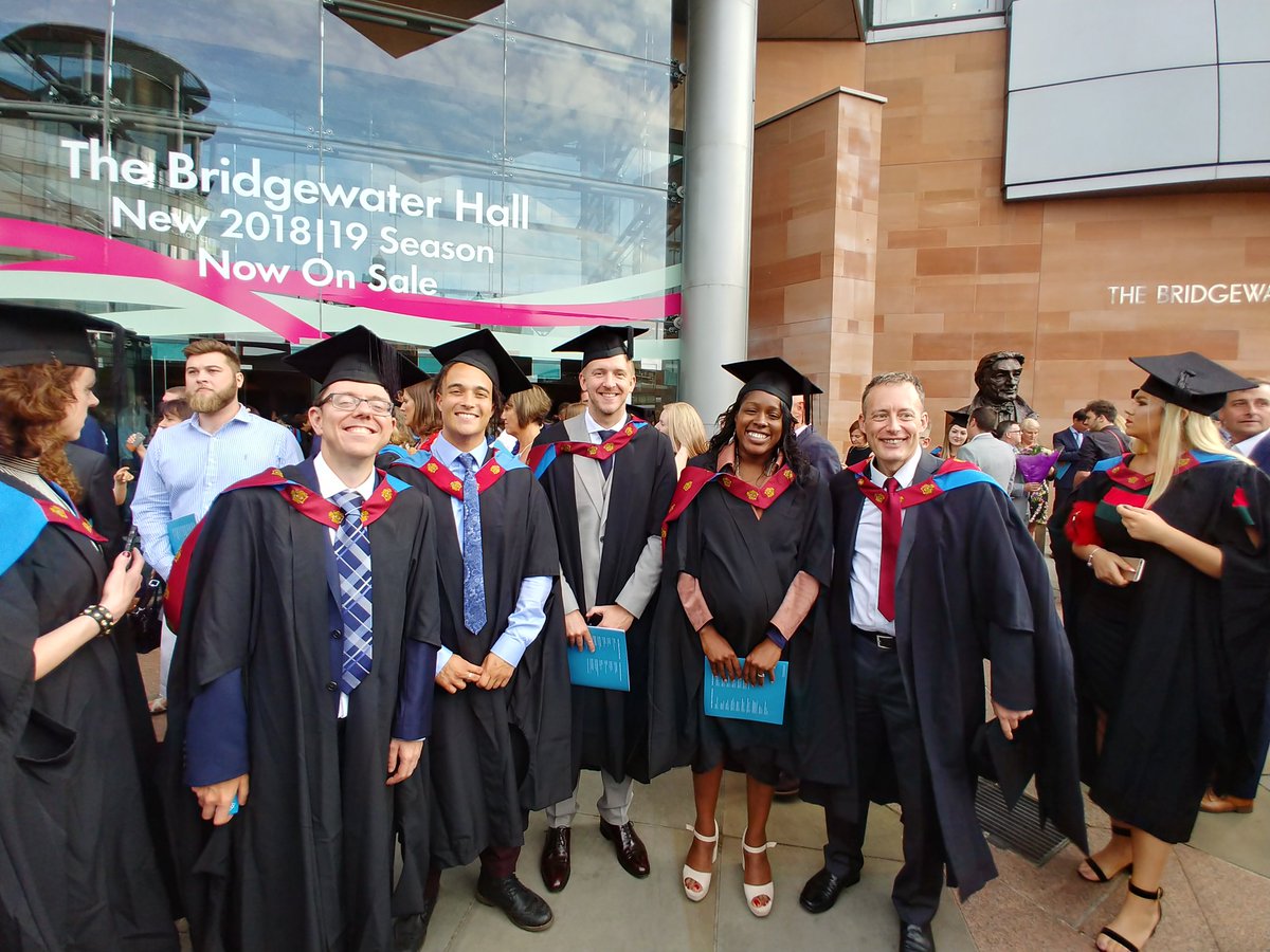 groovegenerator's tweet photo. Grit in my eye. Au revoir (not goodbye) to my @mmu_business Digiteers at graduation yesterday.  Every one of them a winner and all doing great new things #mmuproud https://t.co/zpjhA8byPk