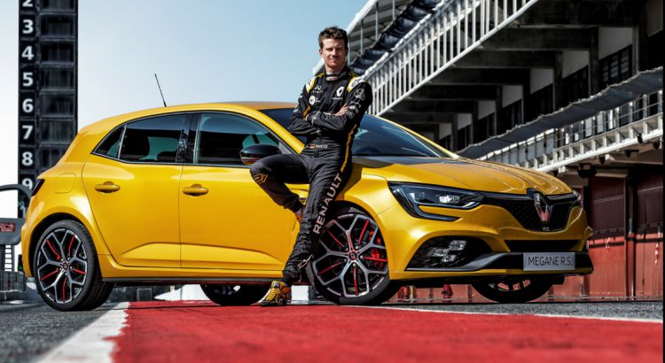 JJODRY's tweet photo. Révélation officielle de la #Renault Mégane RS Trophy 300 ch

> https://t.co/7aTUAEhZhn

@renault_fr @Groupe_Renault @RenaultSport https://t.co/uG9oLp8N1v