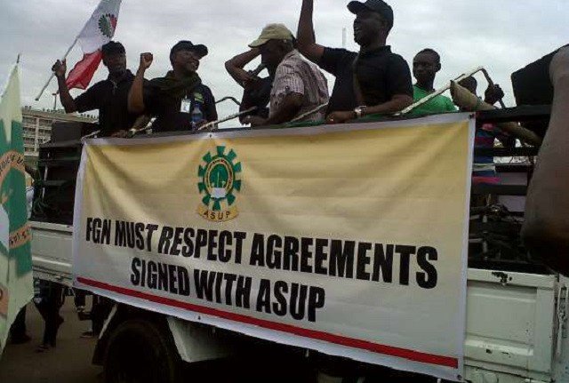 Image result for Oyo polytechnic workers begin indefinite strike pictures