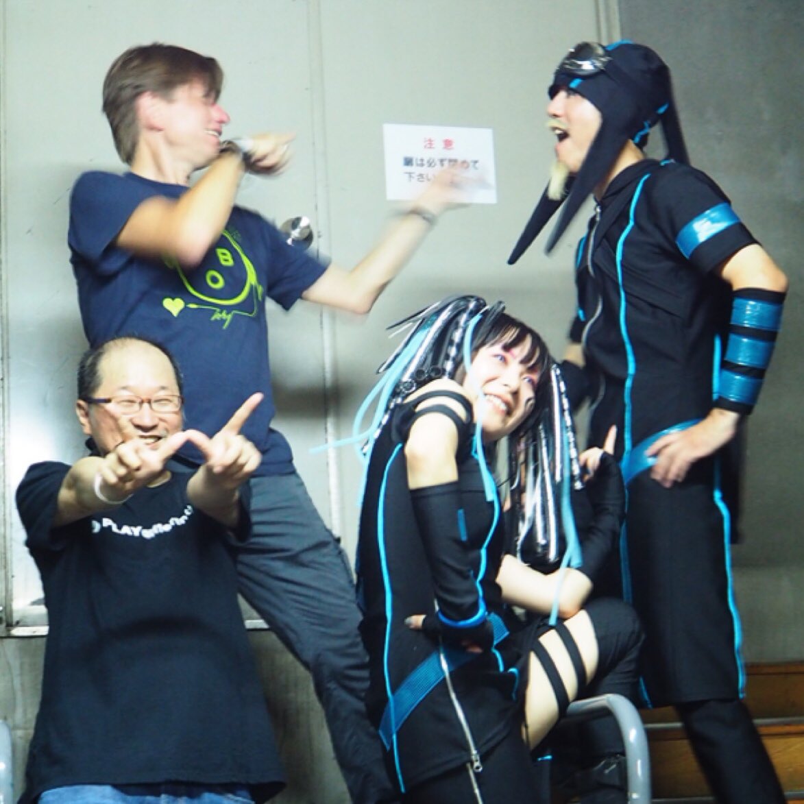 mon_kuma's tweet image. Everyone looks fun!!XDDD
(Mijk Van Dijk / Toby / Bespa Kumamero)
#Tobynation
#mijkvandijk
#mvdjpn
#bespakumamero
#techno
#くまメロ