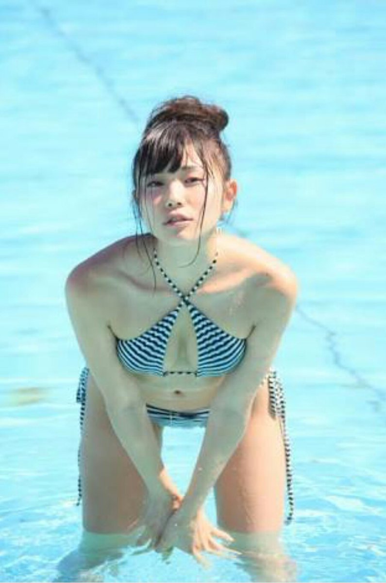 ねここねことるねこ Twitterren ラブライブサンシャイン ハグしよ の中の人 声優の諏訪ななかちゃんを 画像検索したら 仁藤りささんという グラビアの人が出てきて 途中まで諏訪ななかちゃんだと思って 画像を保存してた 諏訪ななか 仁藤りさ