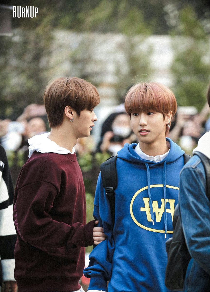 HORIZONTAPE's tweet photo. 180330
This is Last picture  I saved  
Thank you (｡•́︿•̀｡)

#스트레이키즈  #District9  #han #leeknow. #straykids #필릳스 @Stray_Kids https://t.co/pzgVrdXOjY