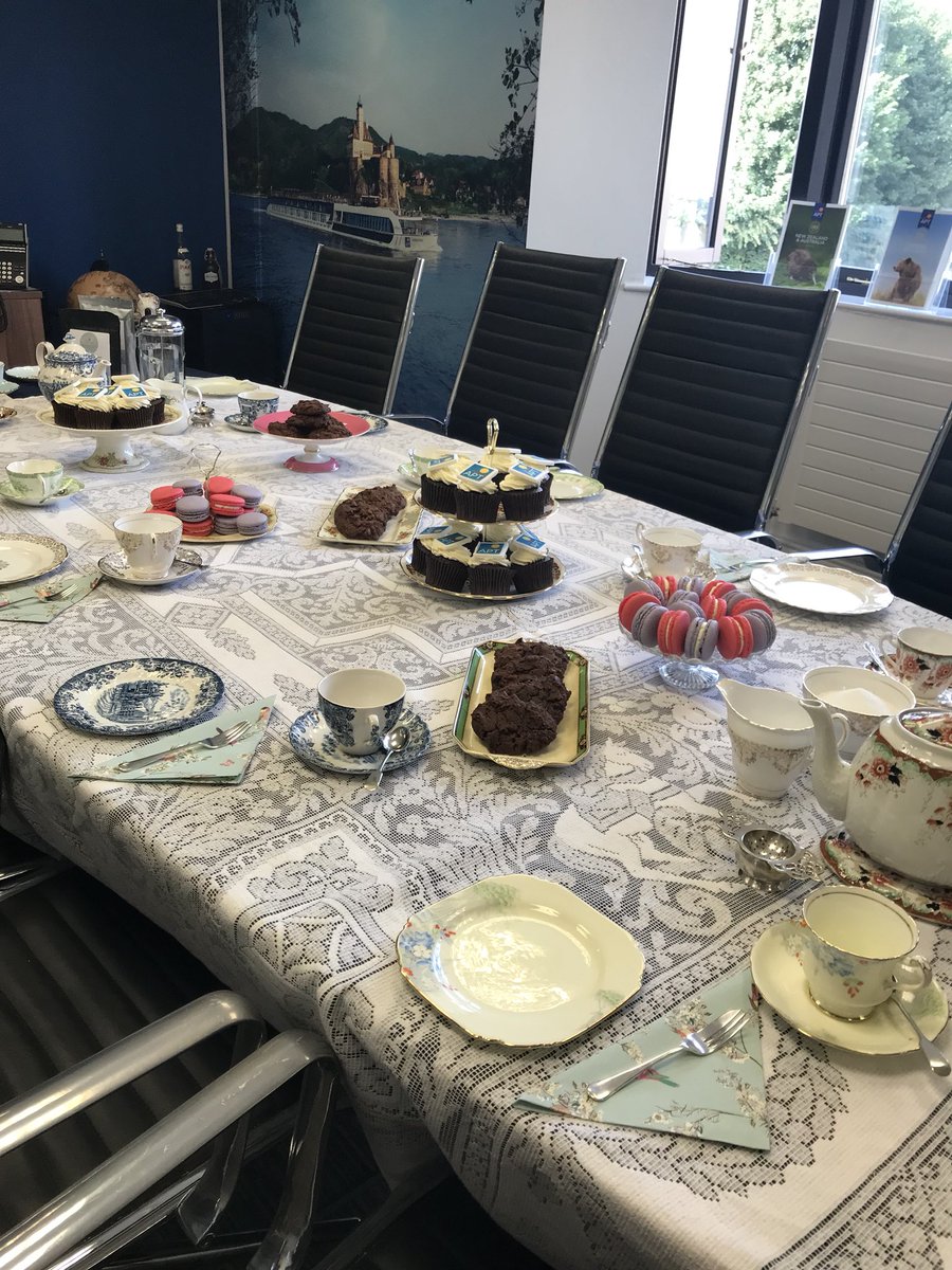 nic_Locke's tweet photo. Very excited to be hosting our first coffee morning here at APT HQ...#Delightineverydetail #APTtraining #APTcoffeemorning @APTAgentClub https://t.co/oxQkQaAR9q