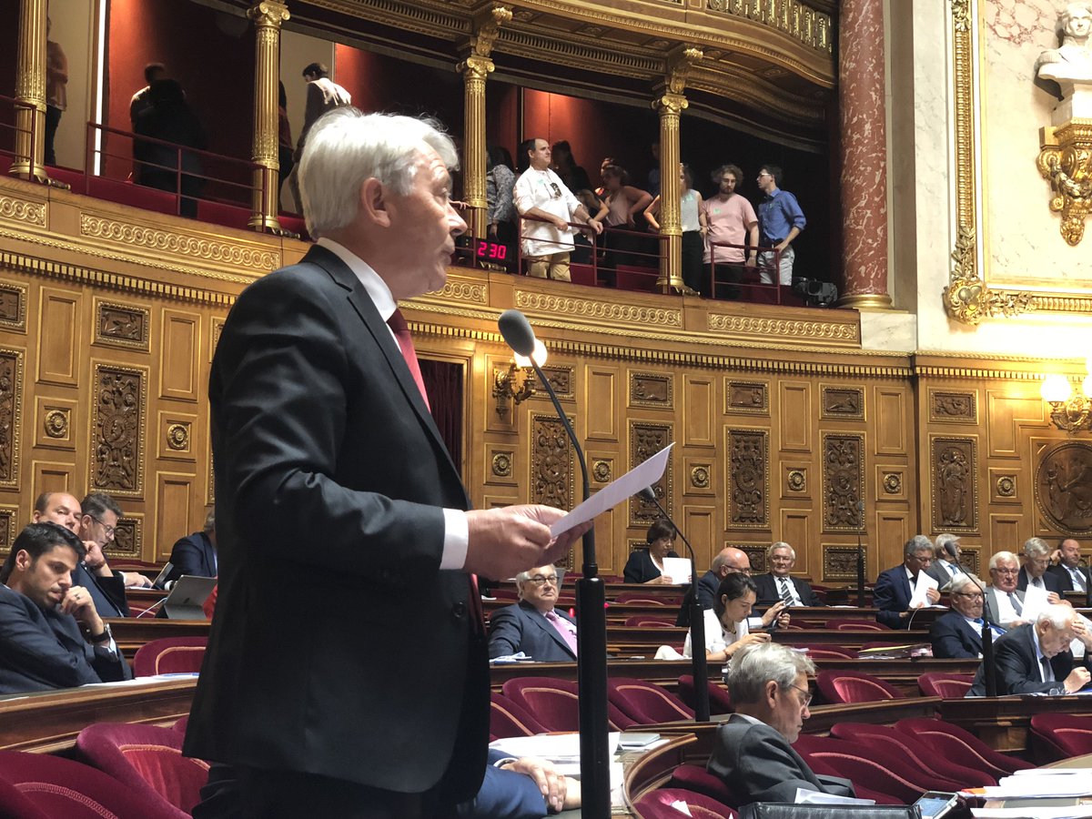 JacquesLeNay's tweet photo. Vous trouverez ci-après le texte et les photos de mon intervention dans l'hémicycle hier après-midi au sujet des "dents creuses". #PJLELAN @Senat @UC_Senat https://t.co/b31r2lITrV