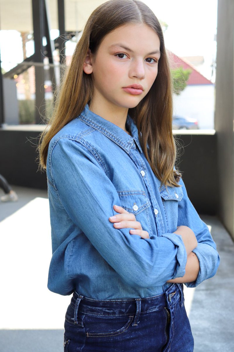 cassidy_eveler's tweet photo. Digitals by my agent @branduntyrell my agency @visionla!!! #newdigitals #newfaces #development #visionla #branduntyrell https://t.co/5413Jv1Pr3