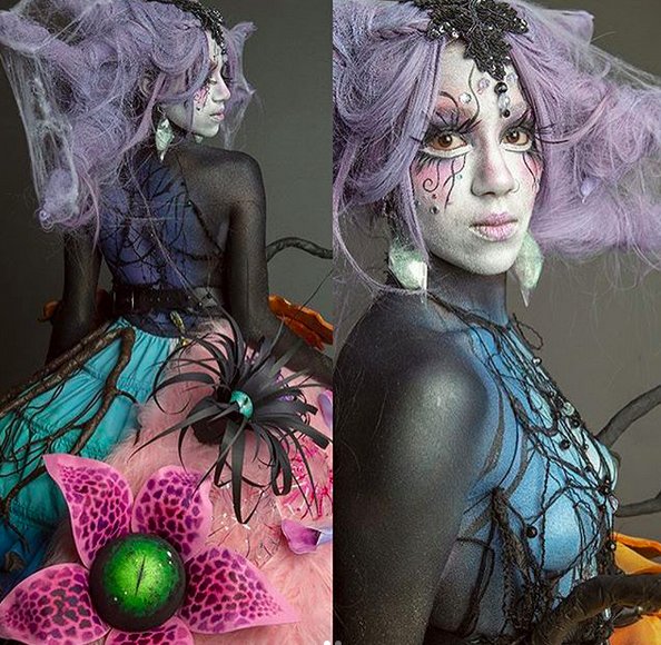 CyberloxShop's tweet photo. Amazing work by tawnaleemua over on Instagram using some of our Phantasia range of #jumbobraid :D How epic are those skills! #mua #fashion #fashionshow #altfashion #hairart #hairstyle https://t.co/iSCeWpEo0h