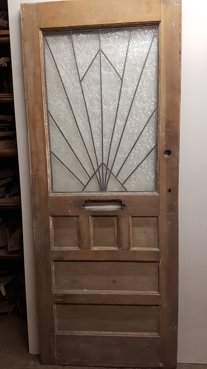 PeriodHomeStyle's tweet photo. ⭐️⭐️ Reclaimed Period #Doors ⭐️⭐️Available as-is, or together with our complete restoration service. VIEW ALL PHOTOS AT: https://t.co/jjQjs5Ev2U For a quick quote get in touch! #reclaimed #antiques #Original #door #sales #earlybiz #selling https://t.co/xAX6z5GCDV
