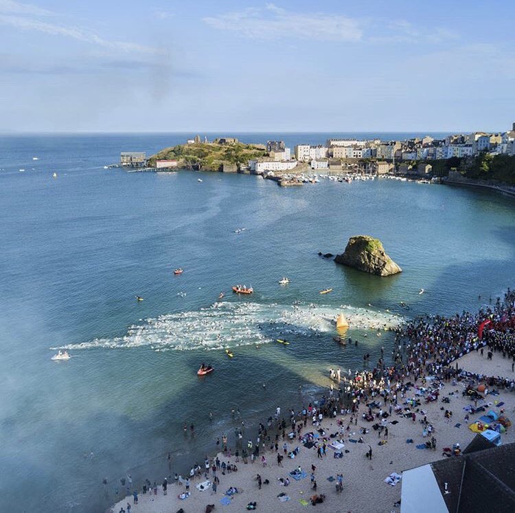 Need help with your Tri Swim this summer? We offer one to one sessions or group sessions! Message to find out more  #htswimpro