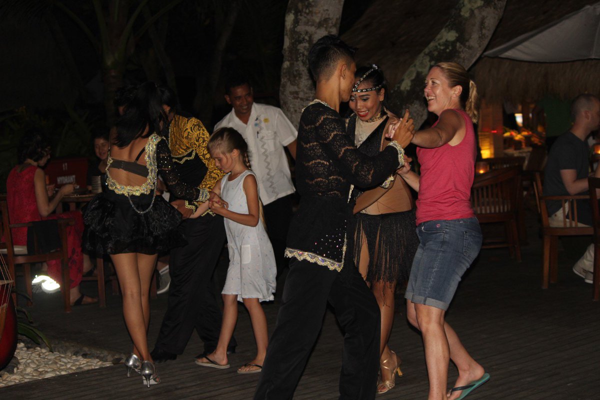 NovotelBenoa's tweet photo. Salsa Dance: Come and join with one of our entertainment activity..
Every Tuesday at 8 pm Cocos Restaurant &amp; Bar.. #salsadance #salsa https://t.co/18pJbVmi3x