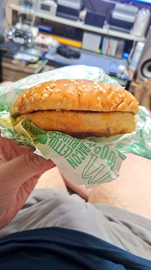 マクドナルドの略称は 3ページ目 Togetter