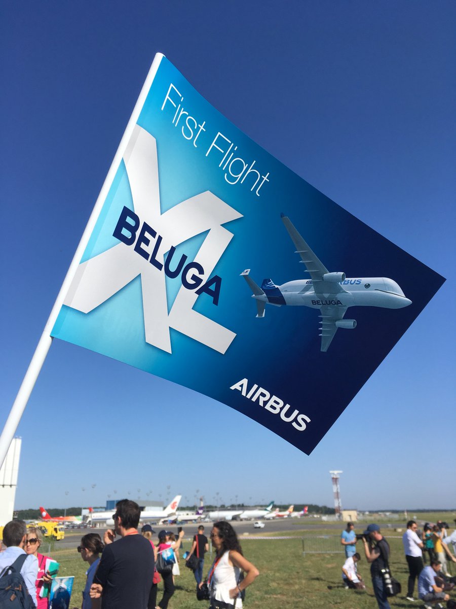 PiotrBozyk's tweet photo. Media briefing about new #BelugaXL with Bertrand George, Veronique Roca, Patrick du Che, Tim Down and Philippe Sabo. #avgeek #Airbus #Toulouse #media #aviation #innovation #cargo #largecargo https://t.co/fcsObI26JM