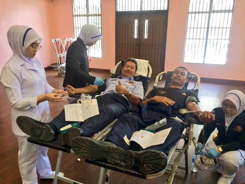 drMariah_IPP's tweet photo. 19Julai 2018: Sekitar kempen menderma darah di PU KL sempena HUT TUDM ke-60 menerima 214 peserta dan mencatat seramai
179 penderma.
@DrKoming 
@airforcenextgen 
#kebajikan https://t.co/Td5a0IVy3Y