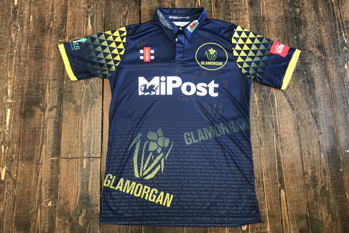 Gray-Nicolls (@graynics) on Twitter photo Competition!
Win a signed <a href="/GlamCricket/">Glamorgan Cricket ๐</a> one day shirt.
Simply retweet this to enter. Draw will made on Monday at 9.30am. Competition!
Win a signed <a href="/GlamCricket/">Glamorgan Cricket ๐</a> one day shirt.
Simply retweet this to enter. Draw will made on Monday at 9.30am.