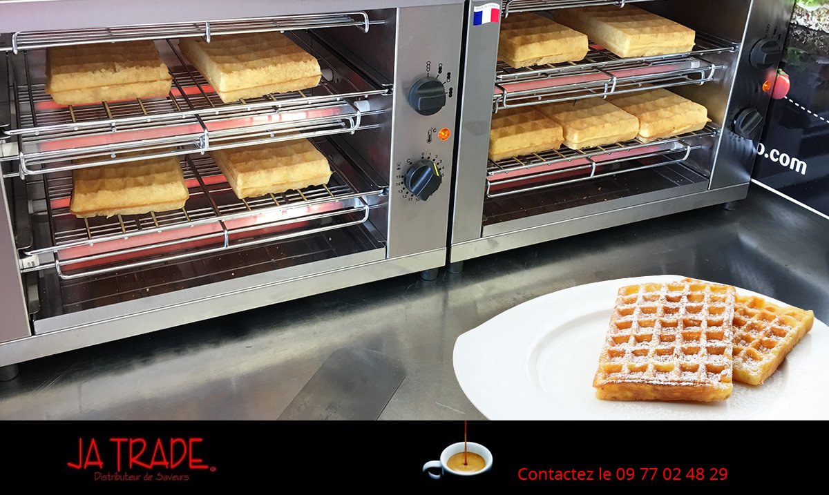 #Jeudi L'instant gourmand au Bar de L'Océanide​ 🌴
Les Gauffres 
Recouvertes de sucre glace, de chocolat fondu, encore de chantilly, selon les goûts, 
JA TRADE distributeurs saveurs
Publié via <a href="/Hoptimiz_fr/">Hoptimiz</a>
facebook.com/JATradefr/post…