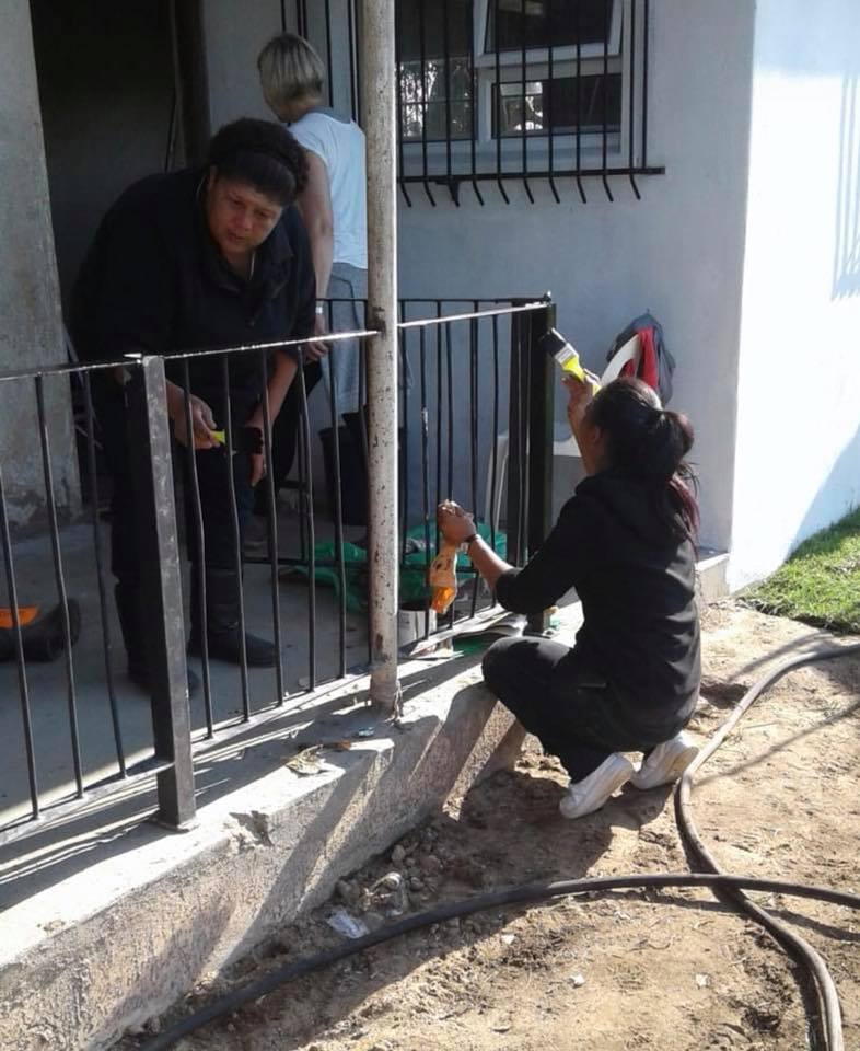 to_netts's tweet photo. "Education is the most powerful weapon which you can use to change the world." - Nelson Mandela

Our To-Nett's team fixed a crèche in our area for Mandela day

#MandelaDay #BeTheChange #MandelaDay2018 #makeadifference https://t.co/6uqMtcI0GM