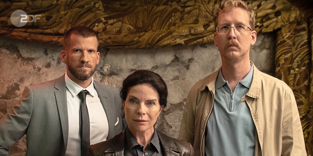 ZDFpresse's tweet photo. #ZDF dreht satirische Web- und TV-Serie "In bester Verfassung" mit #GudrunLandgrebe und #UkeBosse. https://t.co/70zjlEX0gC https://t.co/EdYOtT47w7