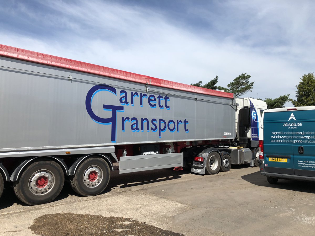 AbsoluteUKSigns's tweet photo. Some of our recent work, Smart Electrical, Garrett Transport, Thames Basement, @MyLondonHome @AbsoluteUKSigns  #signwriters, #signs #vehiclelivery https://t.co/UkDckGmM9t
