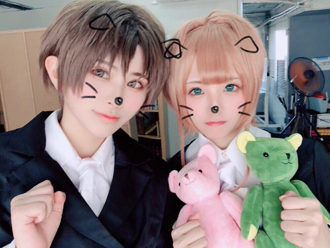さくらちゃん、のつもりが某野球監督のグータッチしてて笑う 