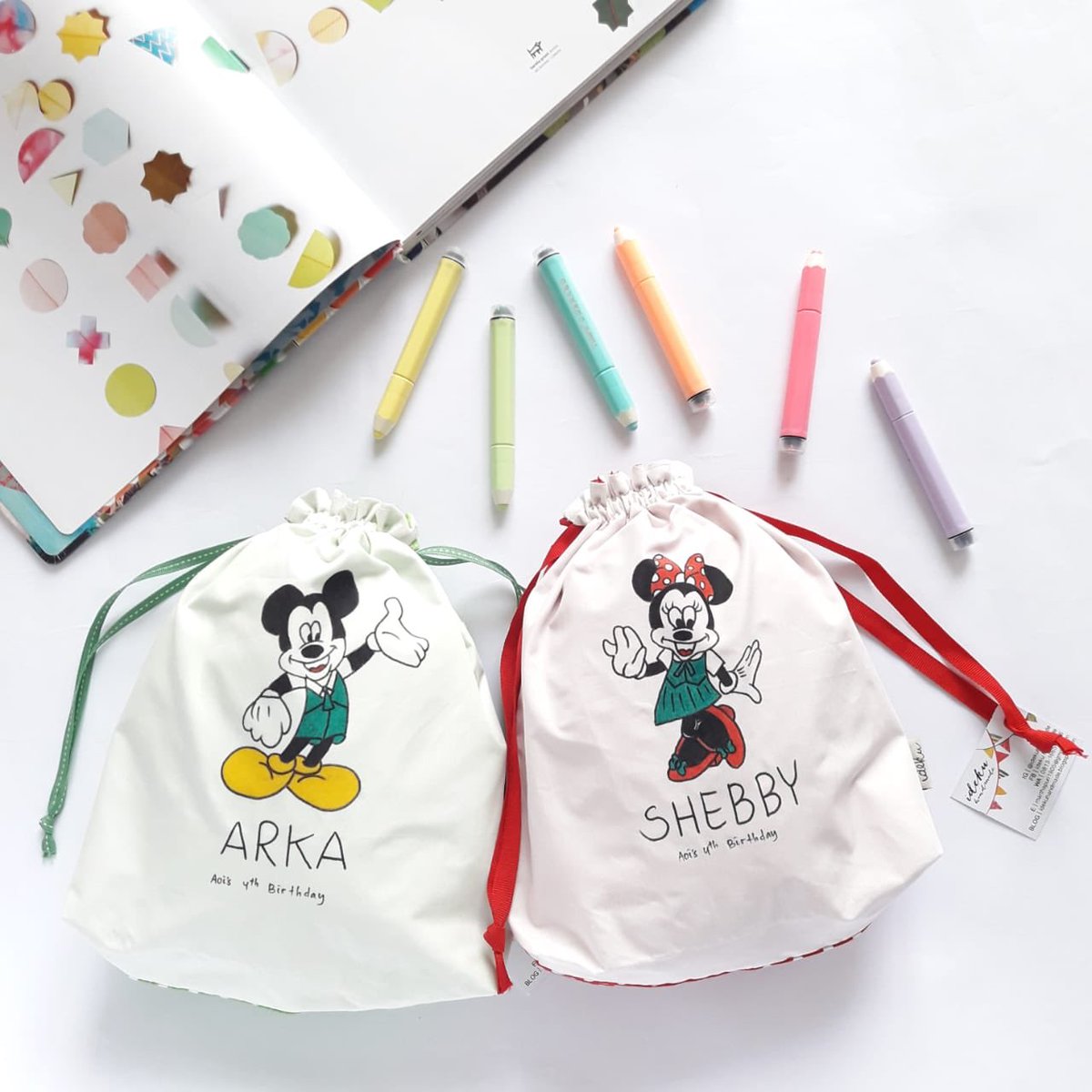 Handmade drawstring pouch for birthday party 🎉 

Catalog, pricelist➡️ highlight IGIdeku Handmade
Order min 12 pcs ➡️ wa 0813-1665-0306 

#idekuhandmade #goodybag