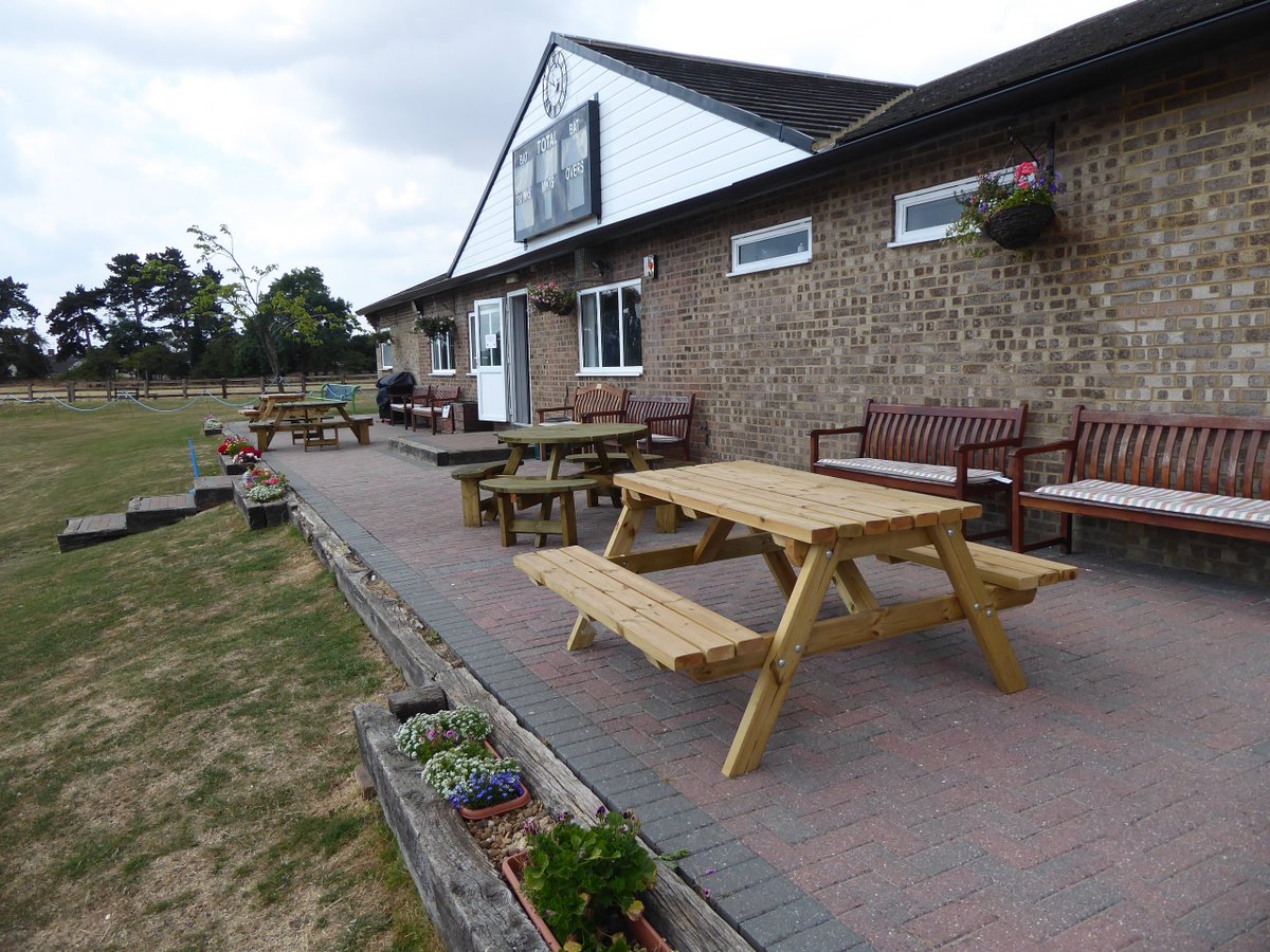 GraceHomesHQ's tweet photo. Congratulations @bltcc for being recipients of the latest #GraceHomes Community Fund. We hope the seating and gazebo help during the heatwave ☀️☀️☀️ https://t.co/stnBrYo4l5 https://t.co/TUHo70JWjJ