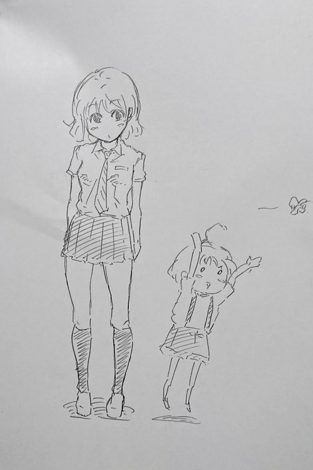寝る前の落書きぃ
紙くしゃった('-ω-`)ナエ 