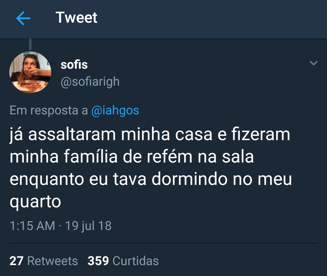 ciclopin's tweet photo. eu amo o quão aleatoria a vida do brasileiro consegue ser https://t.co/ve0wmb8AMJ