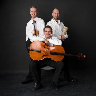 EventsClassical's tweet photo. 25 July 19:30. @TrioMartinu at @PetworthFest. #Brahms #Dvorak #Martinu trios

At St Mary's Church #Petworth

Concert programme: https://t.co/ELoek3TCdX https://t.co/lh1ywV8i9t