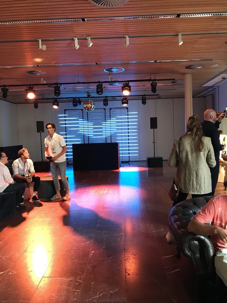 METROXcel's tweet photo. Smart lighting by our very own @protopx #futurecalling #metroaccel https://t.co/pHbV3sKDNv