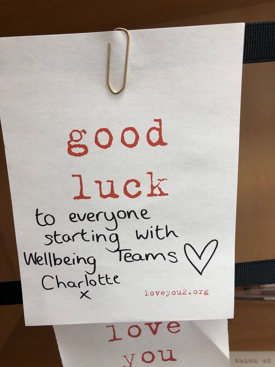 Great to see our new Wellbeing Workers using #lovenotes <a href="/HelenHSAUK/">Bob Jones</a> @EmilyWBT